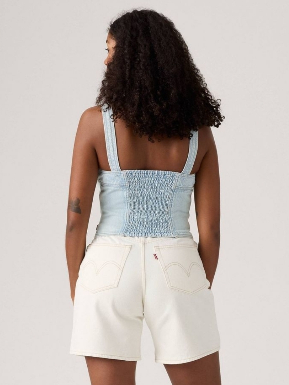 Levi's Women's Drea Tank Denim Top Large - Picture 2 of 10